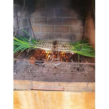 Casa Con Piscina De 8-14 Personas *