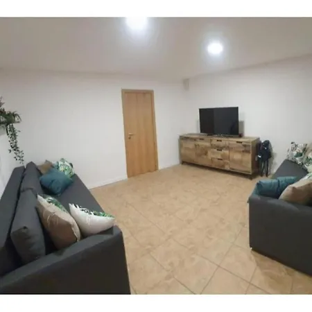 Casa Con Piscina De 8-14 Personas Holiday home *