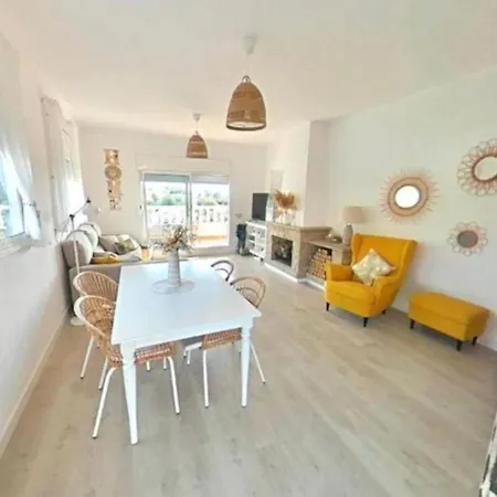 Casa Con Piscina De 8-14 Personas * Calafell