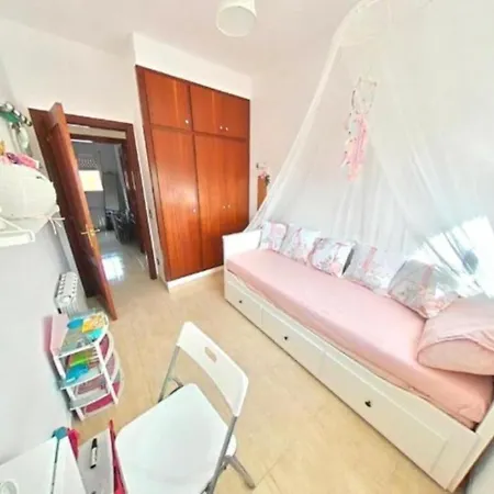 Casa Con Piscina De 8-14 Personas Calafell
